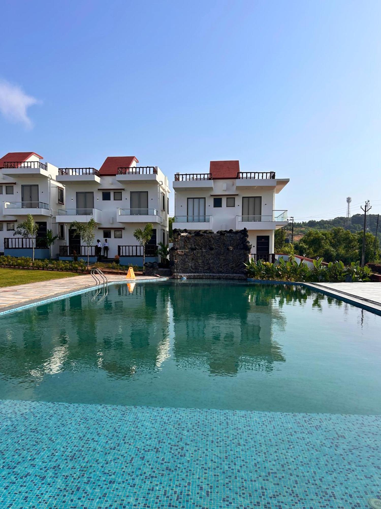 Baywatch Resort Bhogave Beach Vengurla 外观 照片